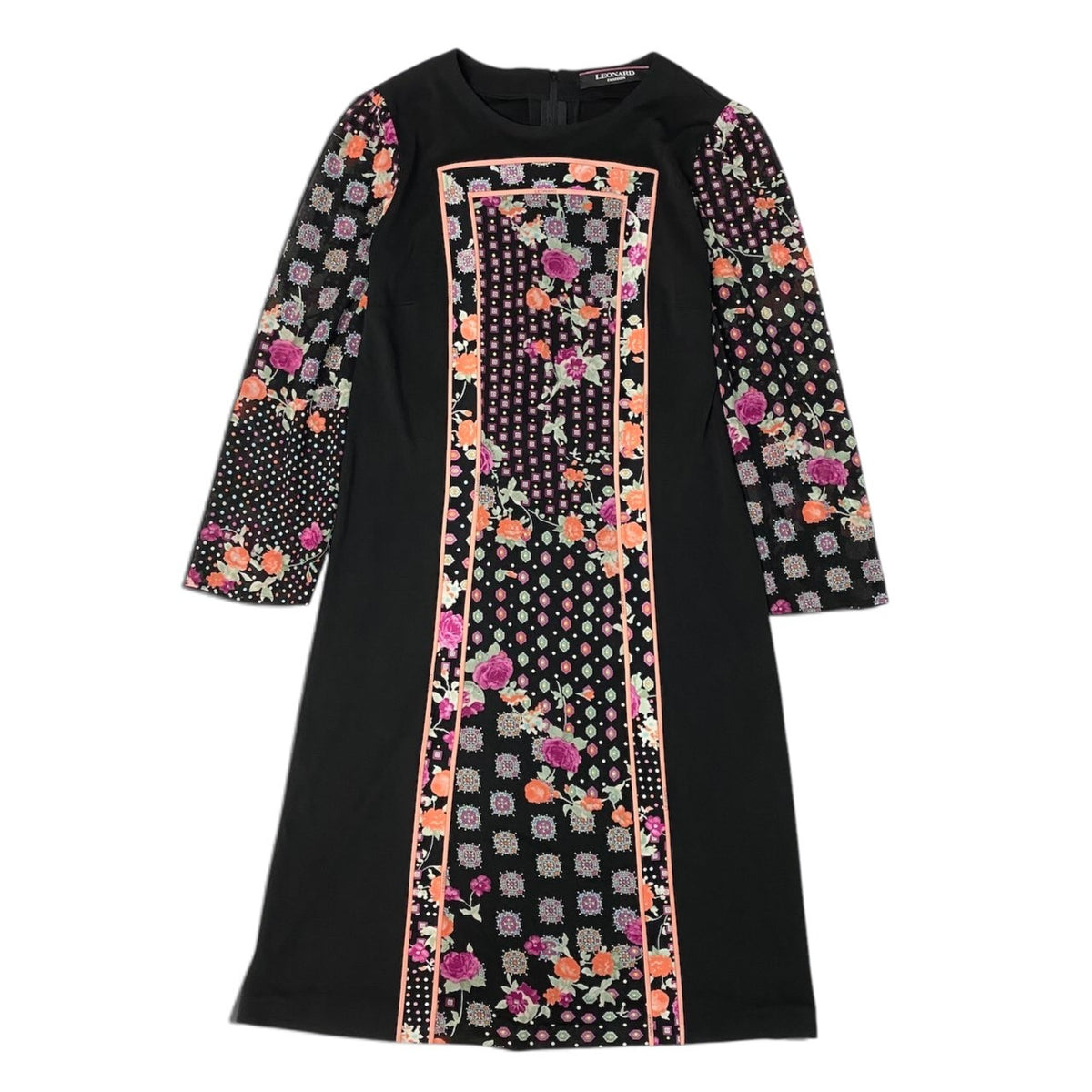 30j27 【美品】 LEONARD FASHION レオナール シアースリーブ ロングワンピース 美しい花柄プリント カンカン素材 サイズ1 ブラック レディースo07t