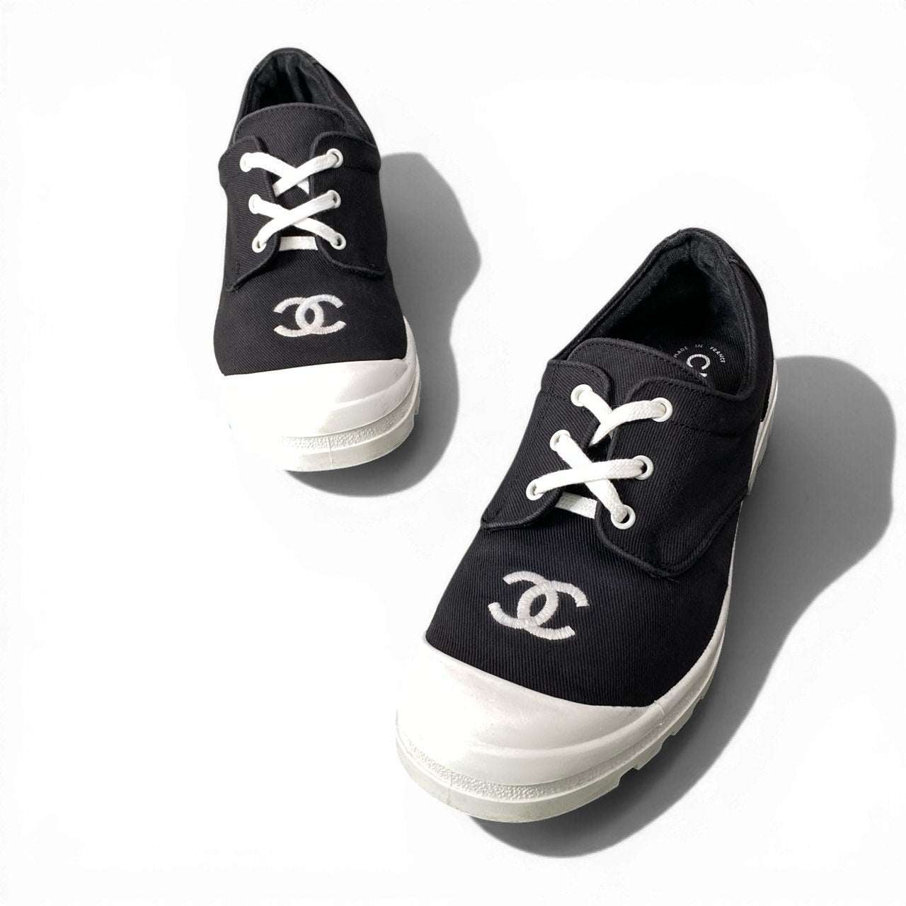 d9 CHANEL シャネル ココマーク ヴィンテージ スニーカー サイズ38 ブラック キャンバス レディースk02i