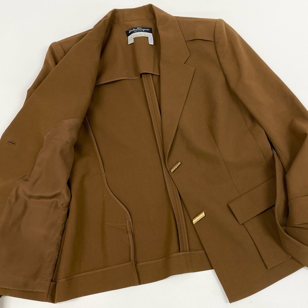 Ec6 Salvatore Ferragamo サルヴァトーレフェラガモ ハーフコート ジャケット ウエストリボン 金ロゴボタン レディース 女性服 イタリア製 44 キャメル コットン100％u02t