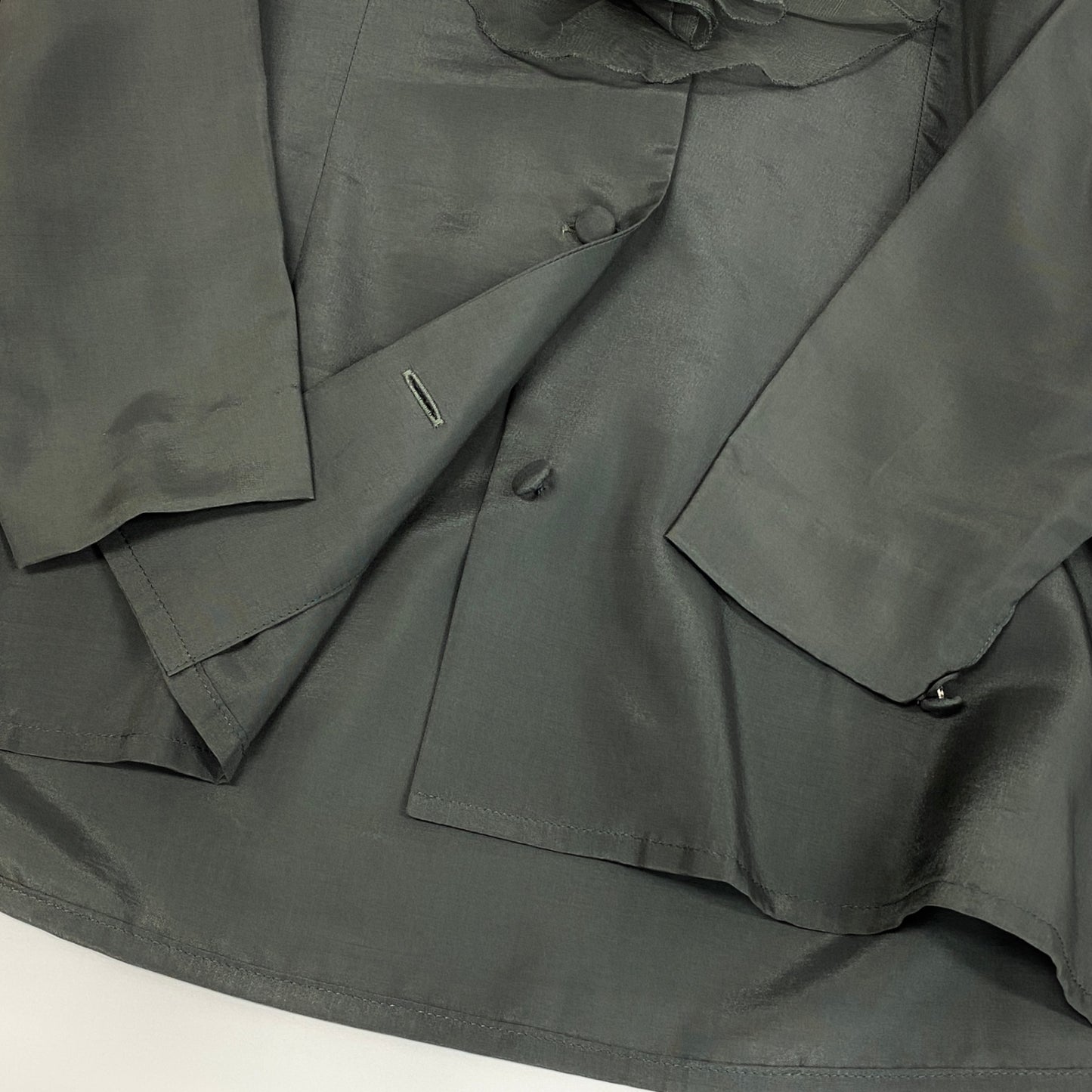 40d16 Chloe クロエ シアーフリル 長袖シャツ シルクブラウス トップス 40 グレー シルクu02t