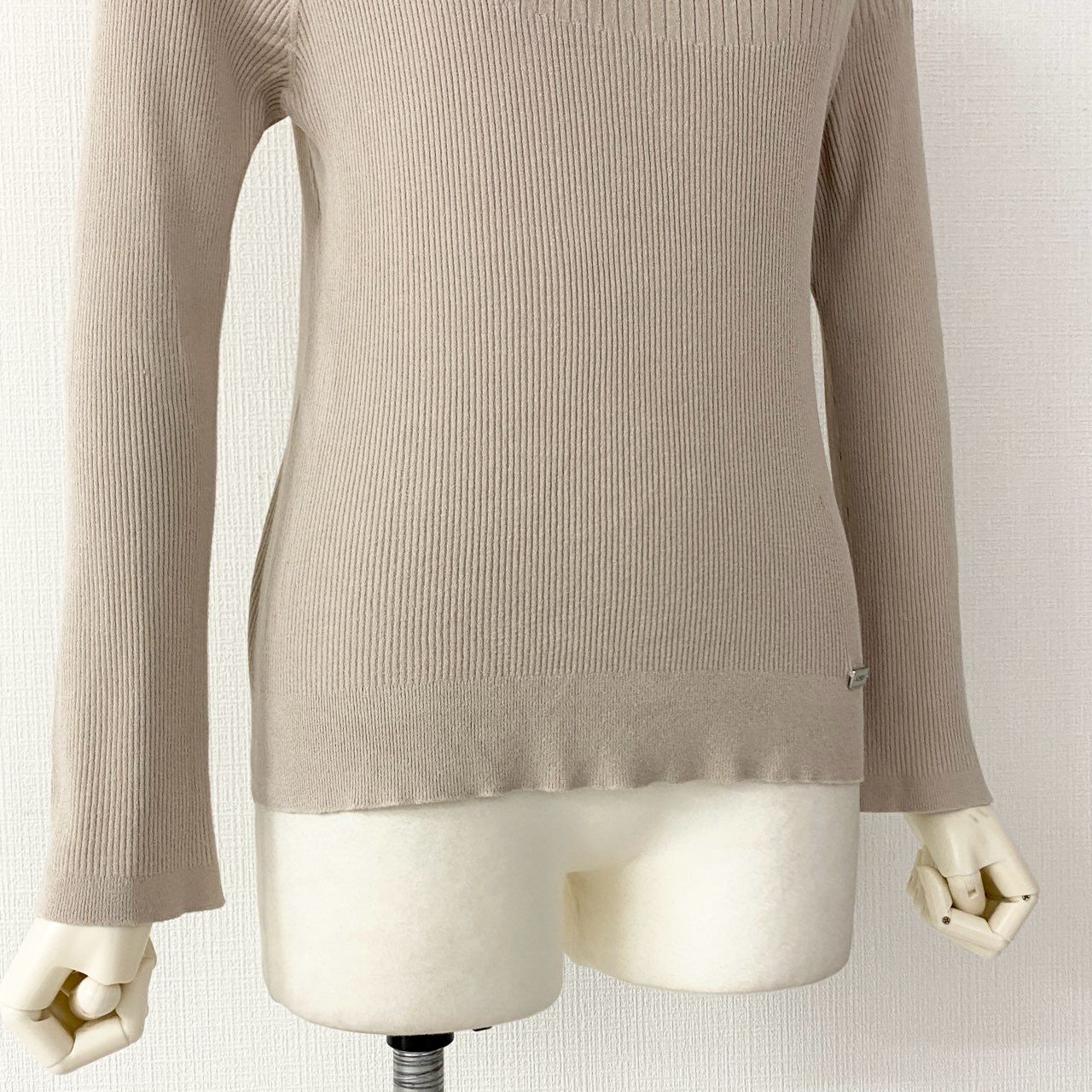 82j4 FOXEY フォクシー KNIT TOP DOLCEVITA 長袖 タートルネック ニットセーター 日本製 42446 40 ベージュ