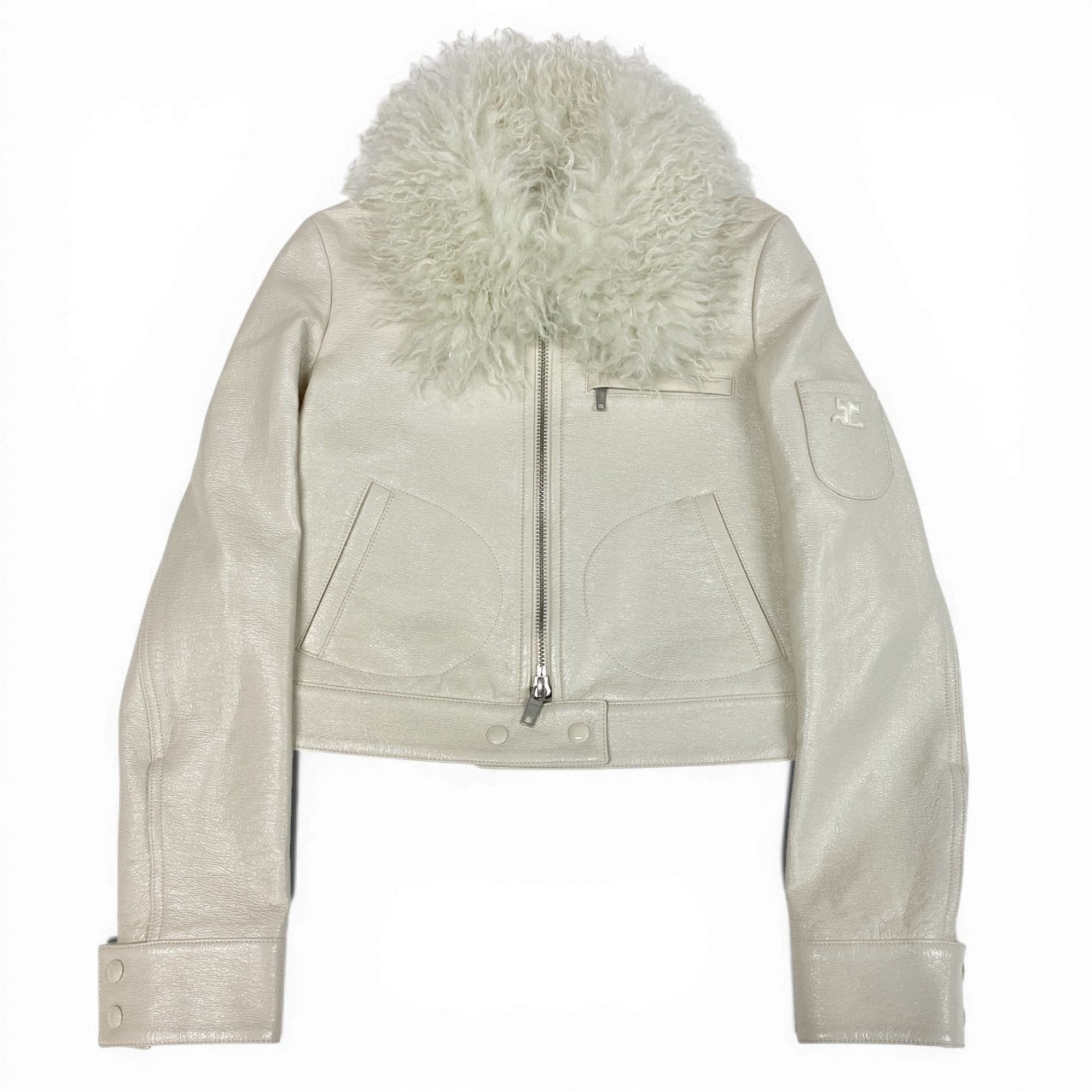 44a15 【未使用品】courreges クレージュ カラクルラムファー ショートレザージャケット 短丈レザージャケット ロゴワッペン付き サイズ34 オフホワイト レディース 薄手アウターk02i