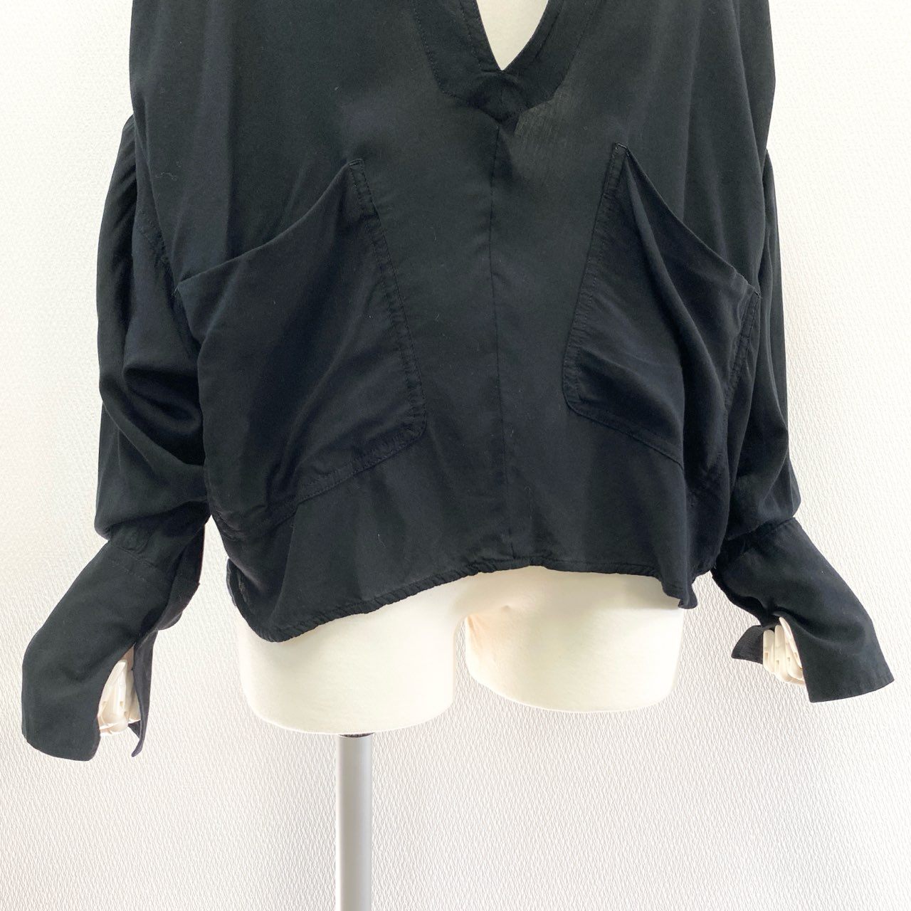 15K18 Y`s ワイズ TAKESHI KOSAKA タケシコサカ Vネックシャツ プルオーバー 長袖 ドルマンスリーブ レディース 女性用  YO-B48-230 2 ブラック レーヨン100％u02t