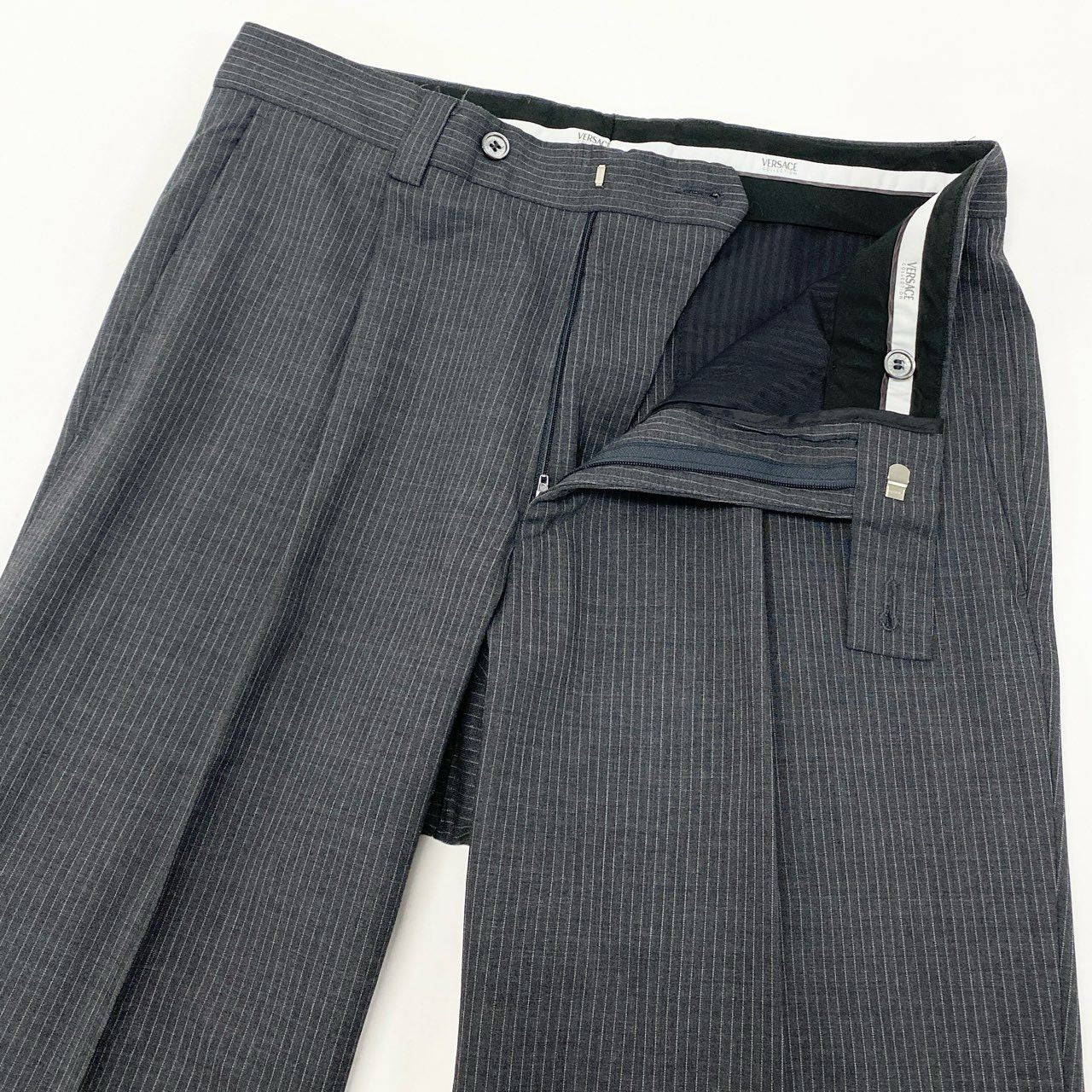 28k6 VERSACE COLLECTION ヴェルサーチ コレクション セットアップ スーツ ビジネス フォーマル 裏地総柄 ストライプ 48 グレー ウール メンズo07t