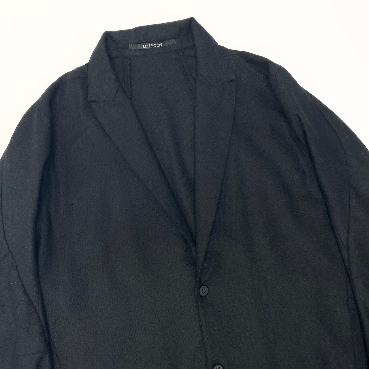 72c24 D.HYGEN ディーハイゲン 立体裁断 薄手 テーラードジャケット ジャケット サイズ2 ブラック メンズk02i