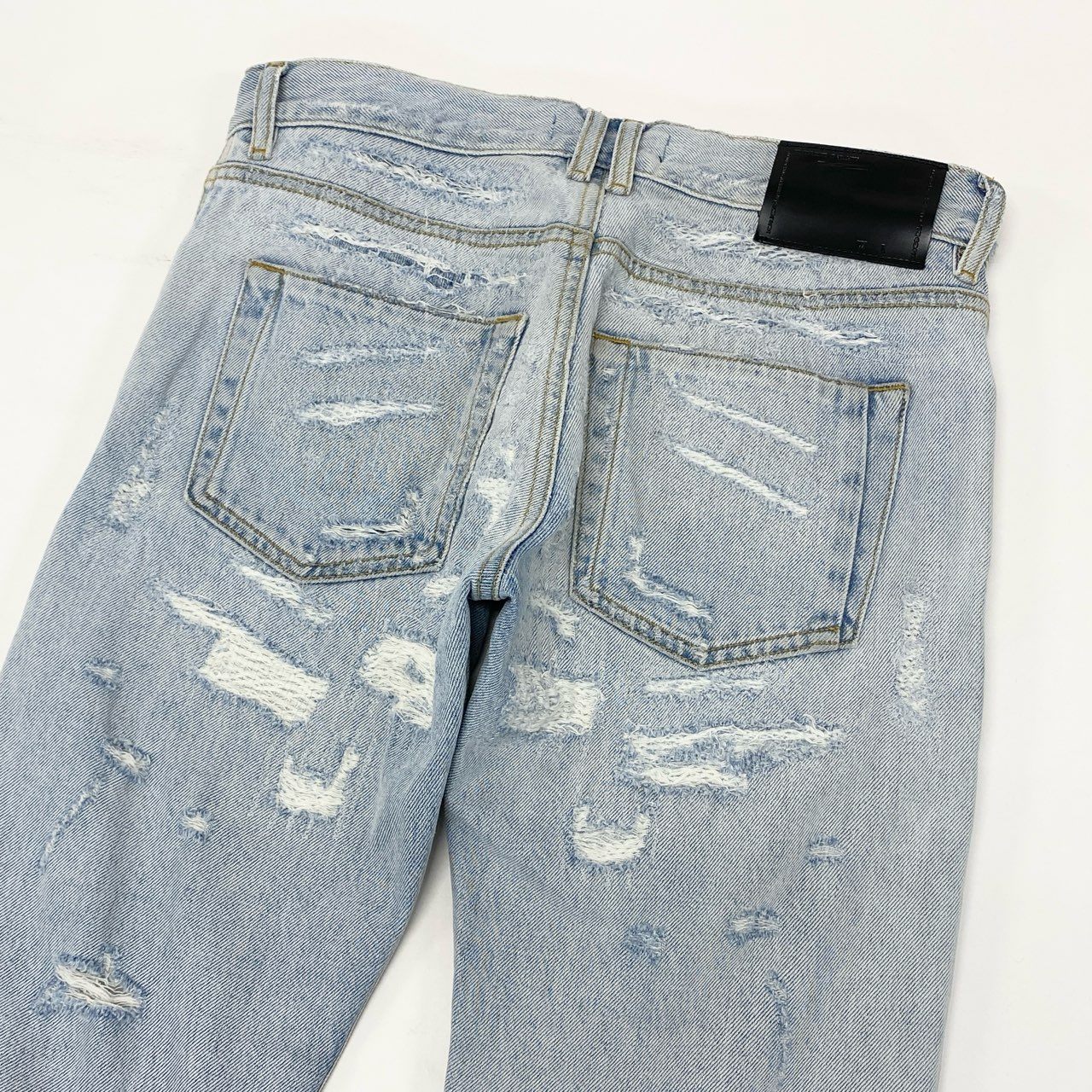 27k5 DIESEL BLACK GOLD ディーゼル ブラックゴールド デニムパンツ ジーンズ ハードダメージ リペア加工 イタリア製 ボタンダウン メンズ 紳士服 TYPE－2813 28 ライトブルー コットン100％o07t