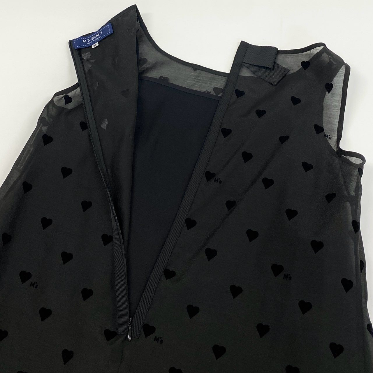17f30 《極美品》 M’S GRACY エムズグレイシー カタログ掲載 ハートフロッキー チュールワンピース ノースリーブワンピース ドレスワンピース IT-411117 サイズ38 ブラック ポリエステル100％ レディース 女性用