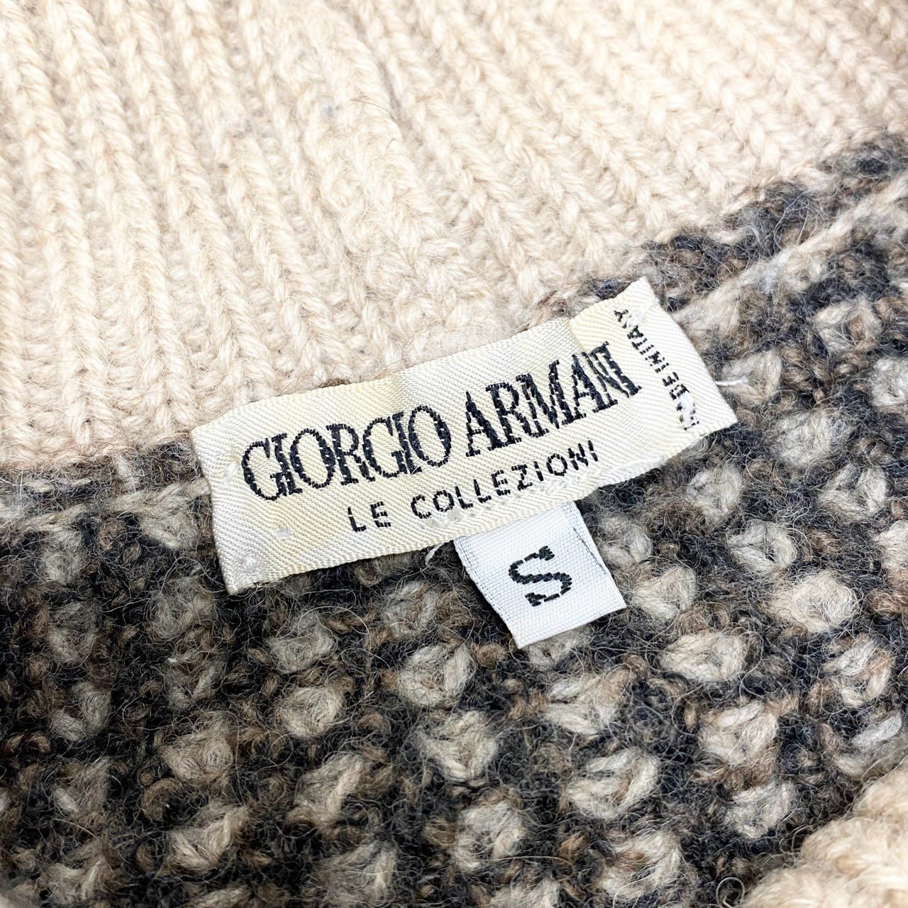 26L5 GIORGIO ARMANI ジョルジオアルマーニ 80s vintage ミドルゲージ ハイネックニットセーター ワイドシルエット短丈 サイズS ベージュ系 メンズ Archive 80sk02i