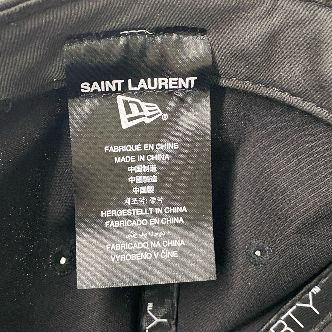 a23 《美品》 SAINT LAURENT サンローラン × NEW ERA ニューエラ YSL ロゴキャップ 677333 ONE SIZE ブラック LOGO CAPt18r