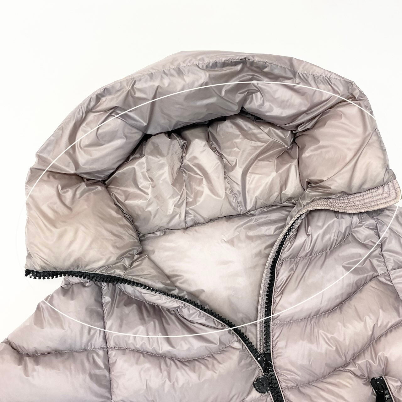 78d2 MONCLER モンクレール AKYLINA DOUDOUNE LEGERE ダウンジャケット フーデット ショートダウン ７分袖 軽量 レディース 女性服 サイズ０ ライトパープルo07t