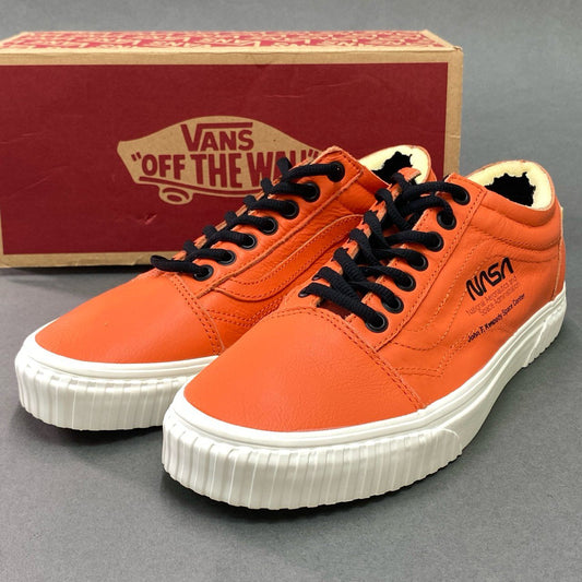 5f4 《未使用品》 VANS ヴァンズ × NASA ナサ Space Voyager スペースボイジャー OLD SKOOL オールドスクール スニーカー 26cm オレンジ レザー 箱付き