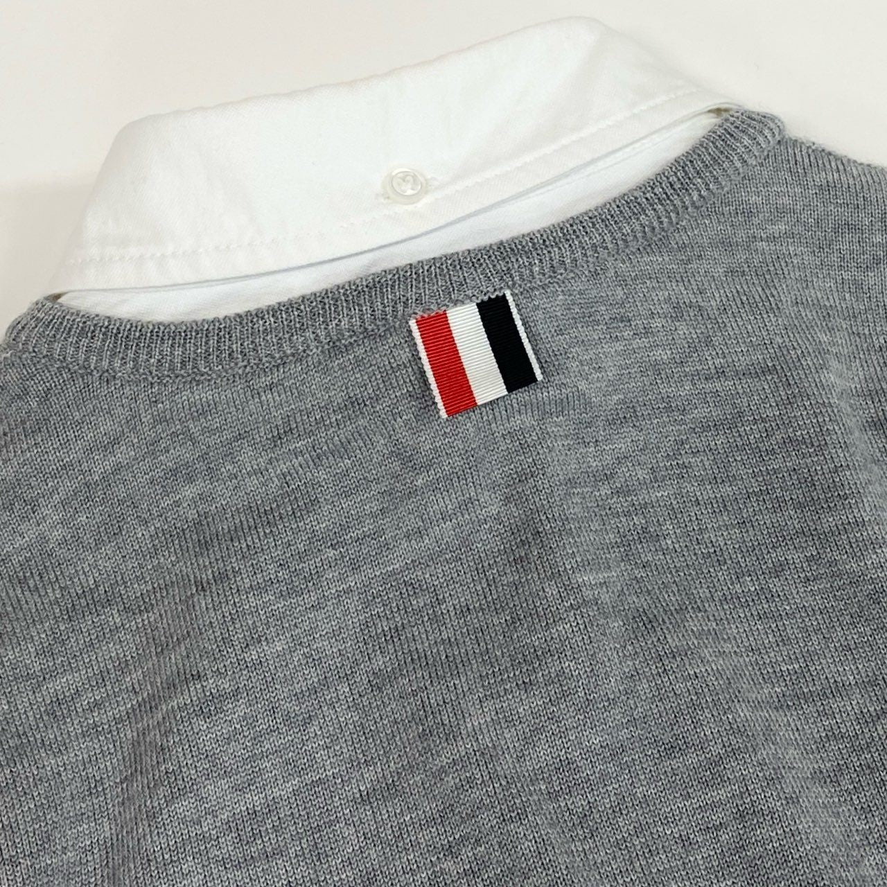 Ec3 THOM BROWNE トムブラウン トリコロール ニットカーディガン 襟付き ドッキングデザイン FKC393A 36 グレー ウール コットン レディースk02i