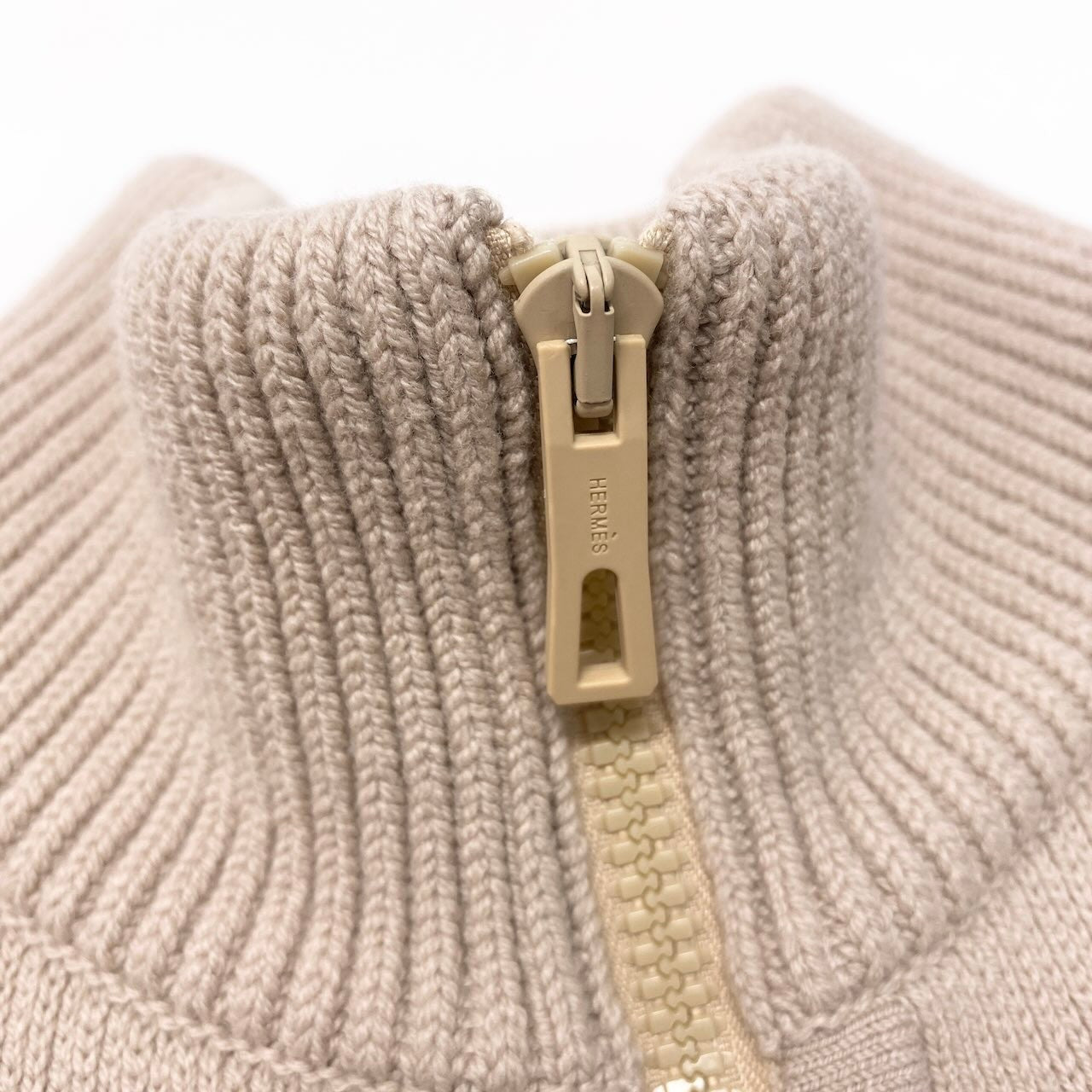 Ed24 HERMES エルメス 24~25AW カレイドスコープ エフェクト ジップジャケット 2way サイズ38 ベージュ レディースk02i