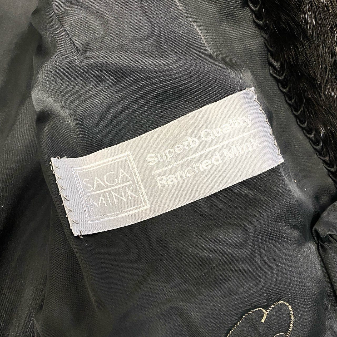 45a15 SAGA MINK サガミンク 銀サガ 横段 ダークミンクコート サイズ7 ブラック 最高級本毛皮 Mink Fur Coatt18r