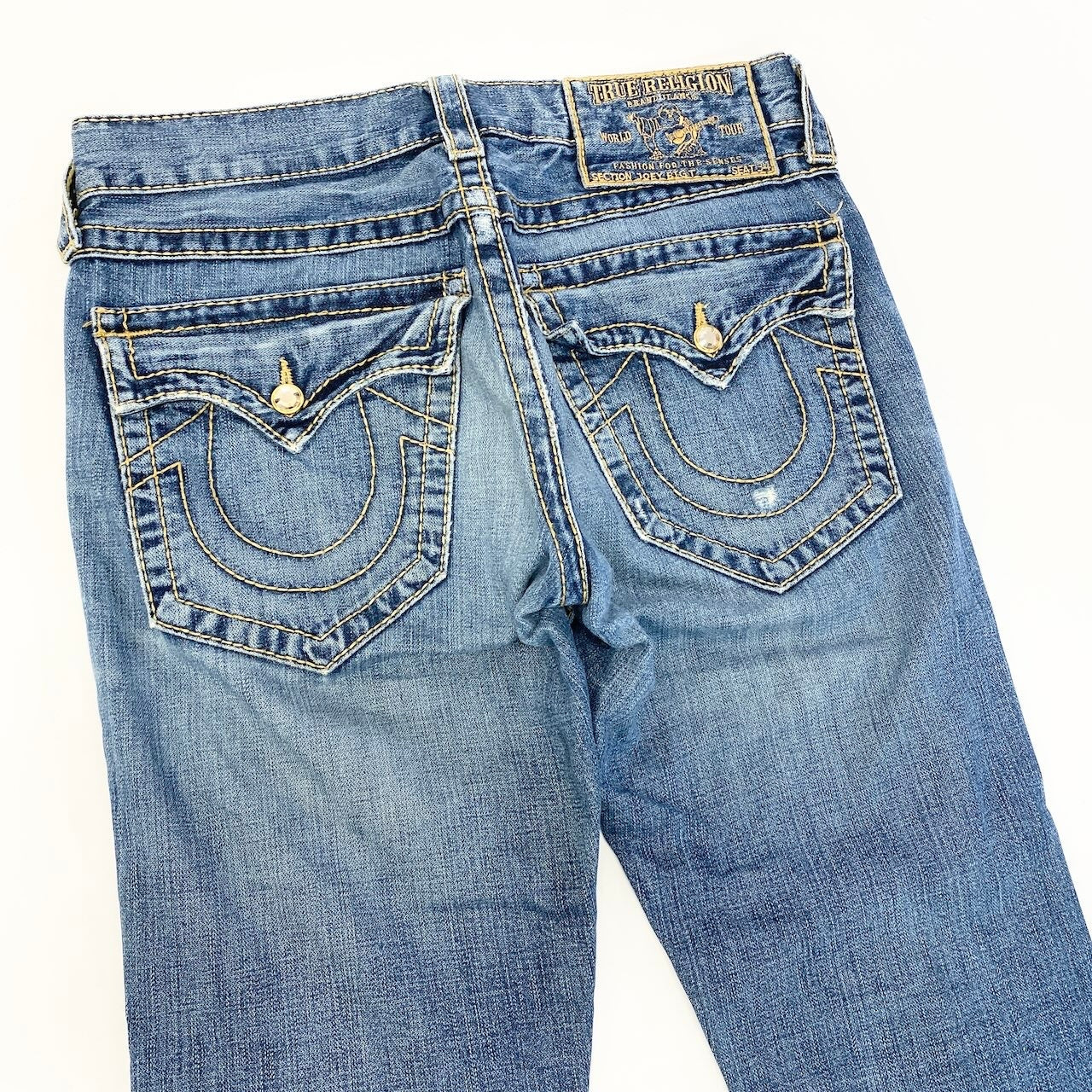55d30 TRUE RELIGION トゥルーレリジョン 米国製 JOEY BIG T フレアデニム ブーツカット ラインストーン SEAT34 インディゴ コットン100％ メンズ 紳士服u02t