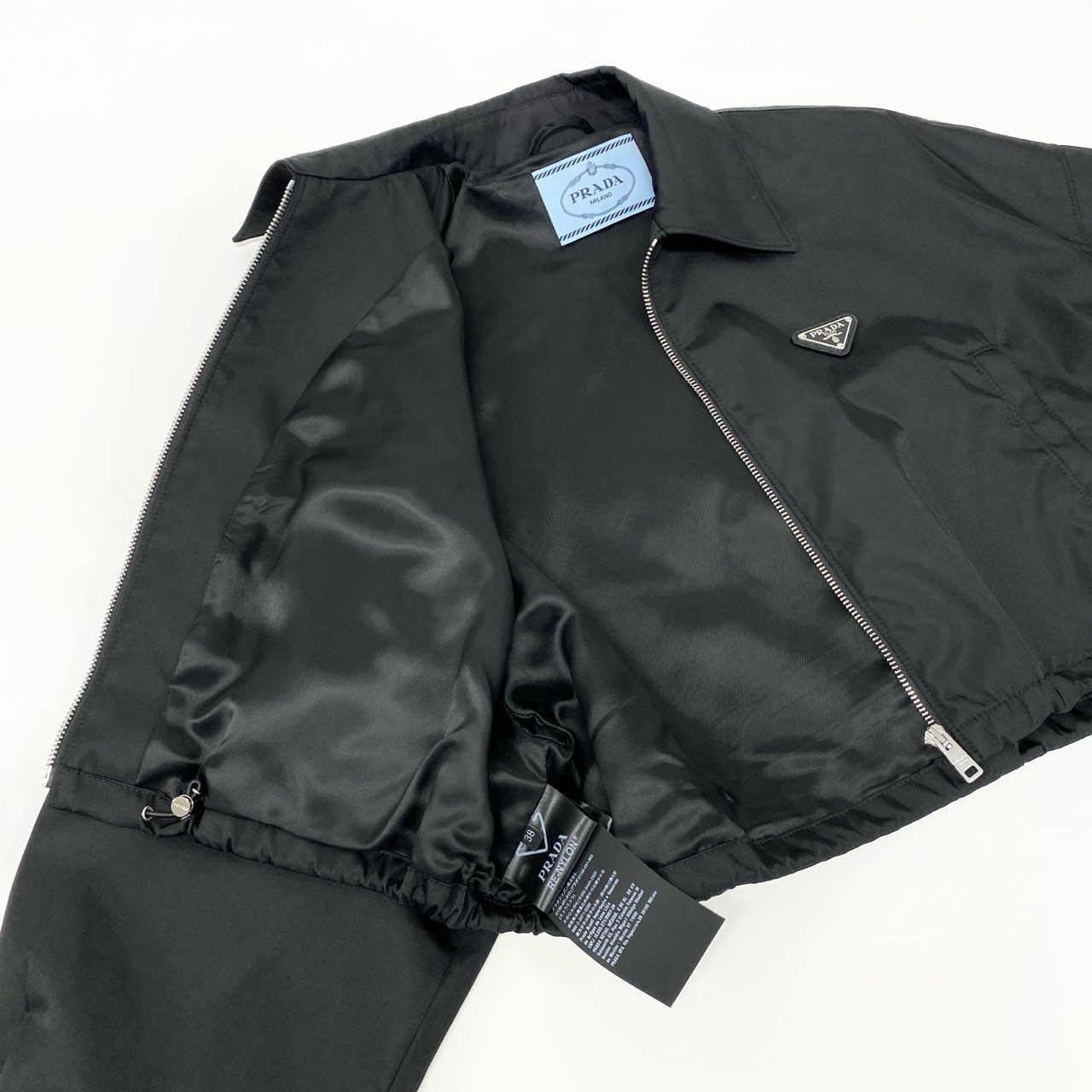 73j28 PRADA プラダ Re-Nylon クロップド セットアップ 292101 / 22C757 38 ブラック ブルゾンジャケット ショートパンツt18r