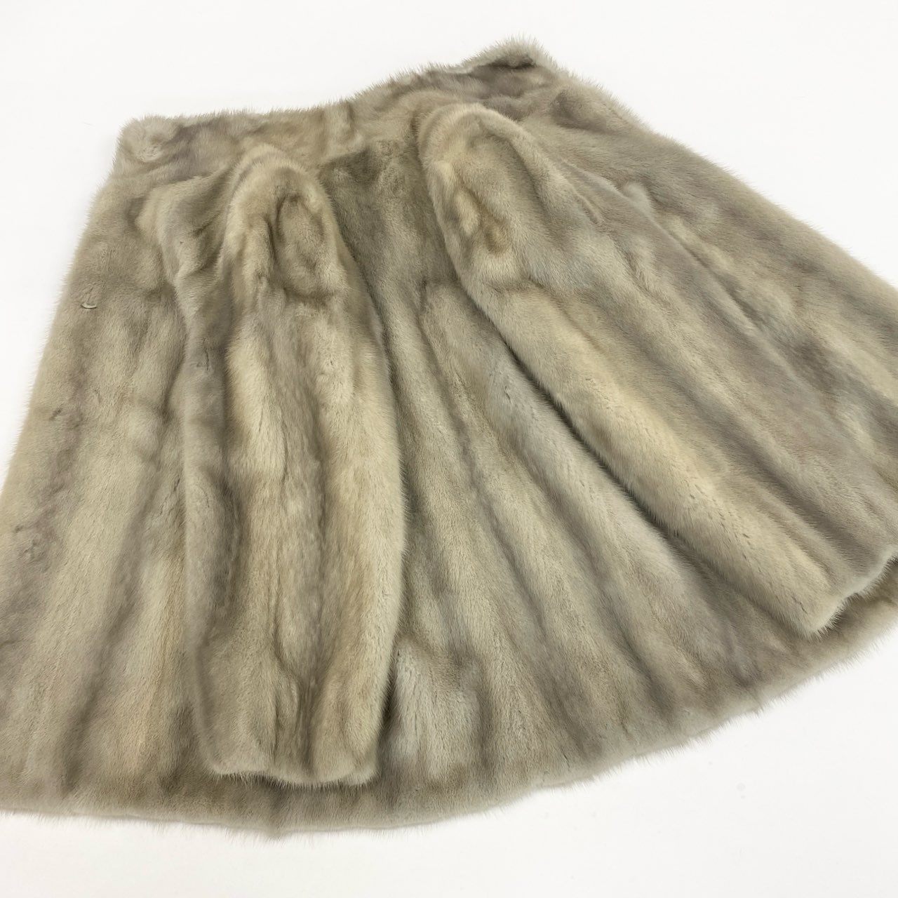 77L10 Lupian Furs サファイアミンク ファーコート サイズ11号 シルバーグレー 本毛皮 MINK FUR ポケット有t18r