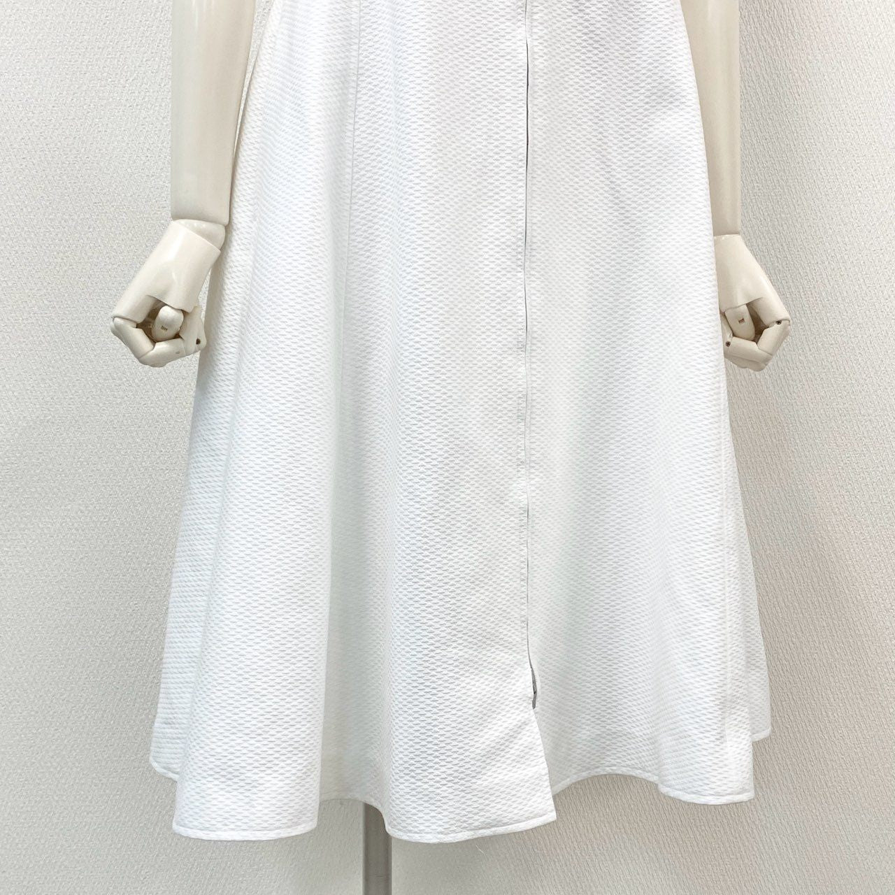 42a23 《美品》 FOXEY フォクシー The Pippa Dress ザ ピッパドレス ワンピース 422874 38 ホワイト 画像参照 キュプラフード 日本製
