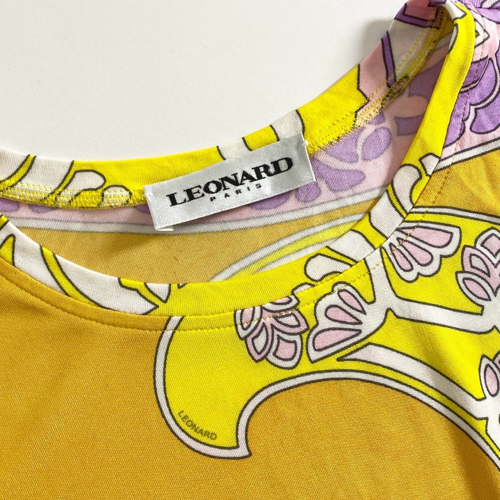 53e1 イタリア製 LEONARD PARIS レオナール 半袖Ｔシャツ カットソー トップス 総柄 サイズ38 マルチカラー シルク100％ レディース