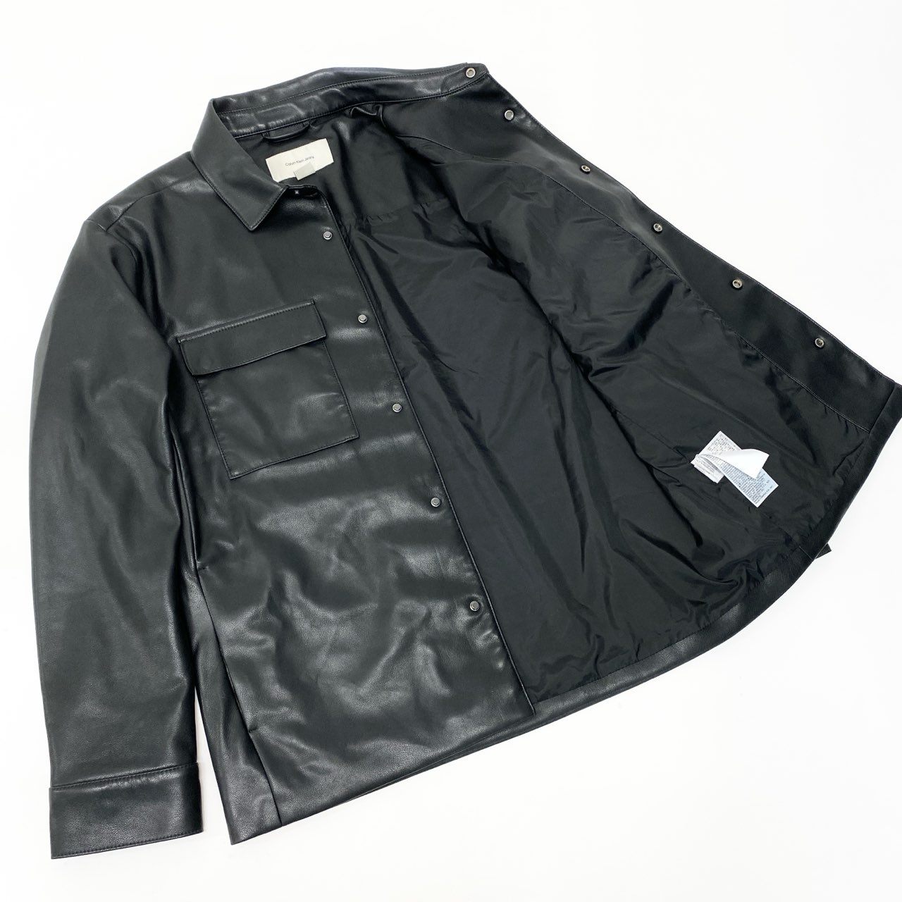 35c20 Calvin Klein Jeans カルバンクライン フェイクレザー シャツジャケット ジョングク着用商品 S ブラック メンズu02t