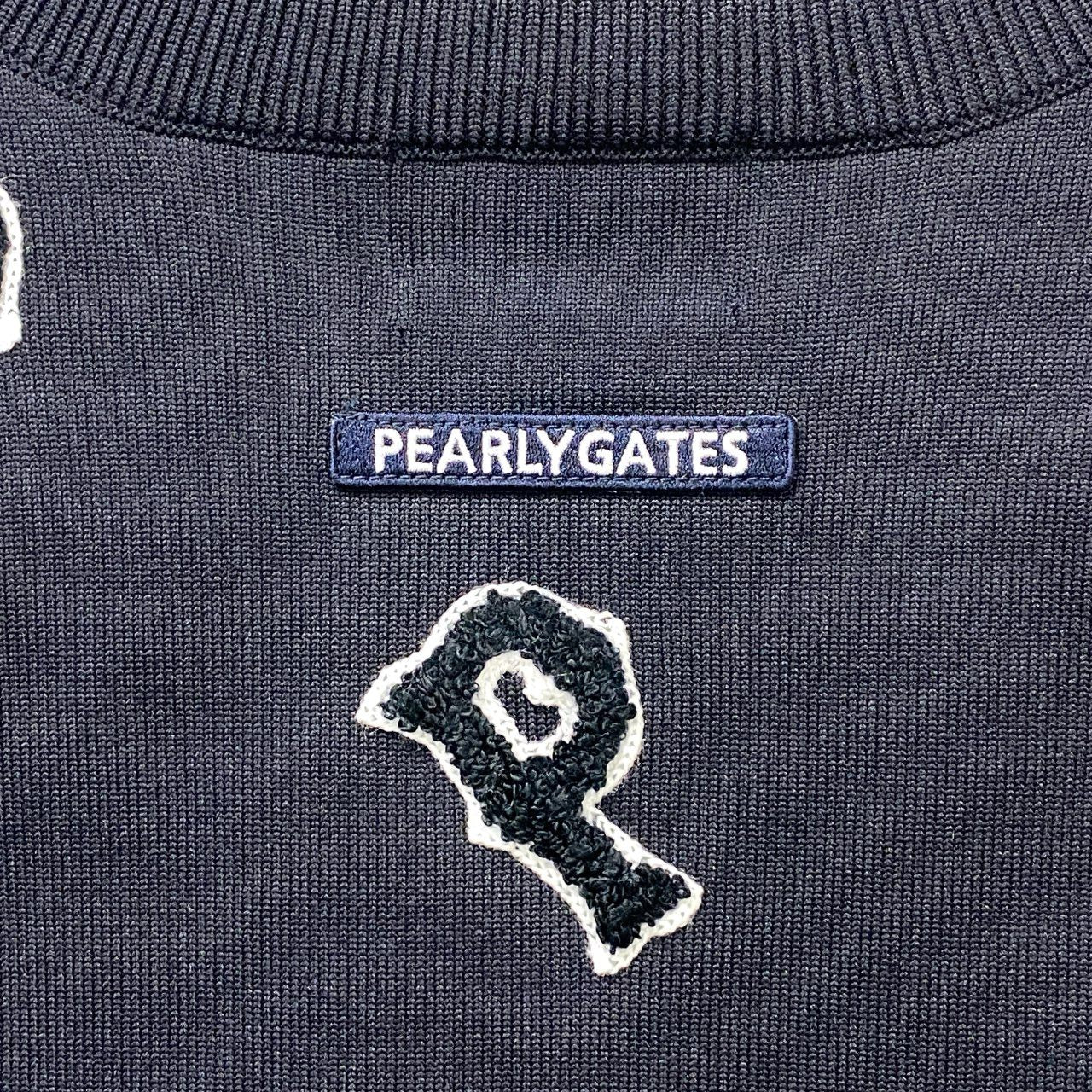 75c13 《美品》 PEARLY GATES パーリーゲイツ 2025 ランダムロゴ ニットベスト トップス 0 ネイビー ゴルフウェアu02t