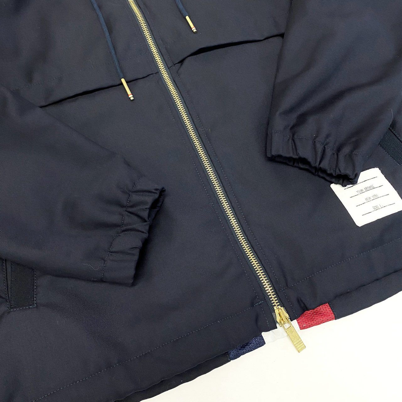 38a16 THOM BROWNE トムブラウン ジップパーカー ジャケット MJT087A サイズ1 ネイビー バッグライン トリコロールt18r