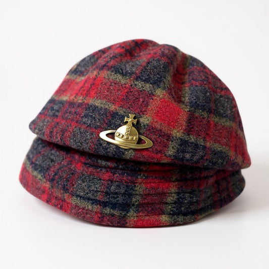 k16 《美品》 Vivienne Westwood ヴィヴィアンウエストウッド クロッシェハット メタルオーブ M レッド チェック柄 日本製 帽子 ヘッドウェア