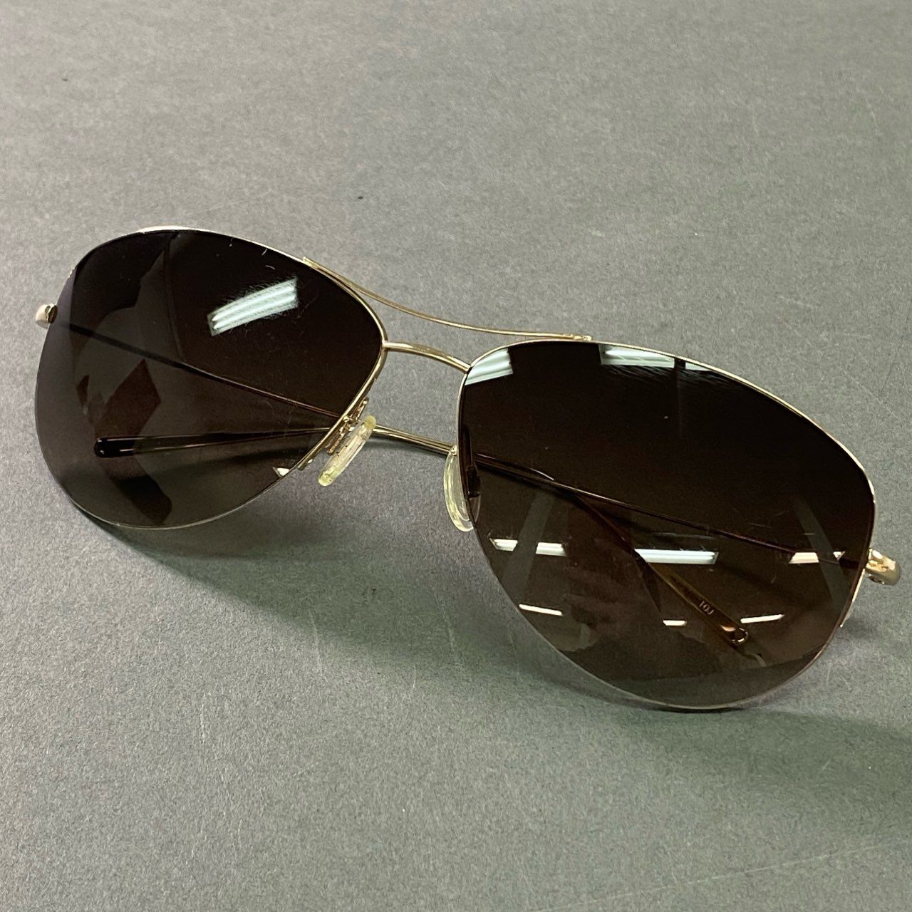 b12 OLIVER PEOPLES オリバーピープルズ Strummer-T ストラマー ティアドロップ サングラス 63□14 ブラック ゴールド アイウェア 眼鏡 ケース付き