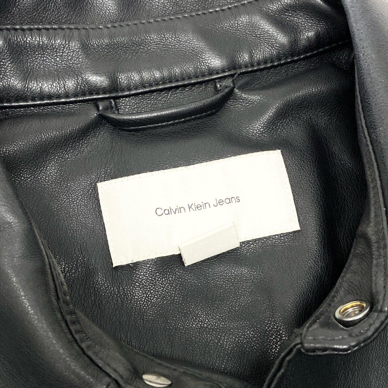 35c20 Calvin Klein Jeans カルバンクライン フェイクレザー シャツジャケット ジョングク着用商品 S ブラック メンズu02t