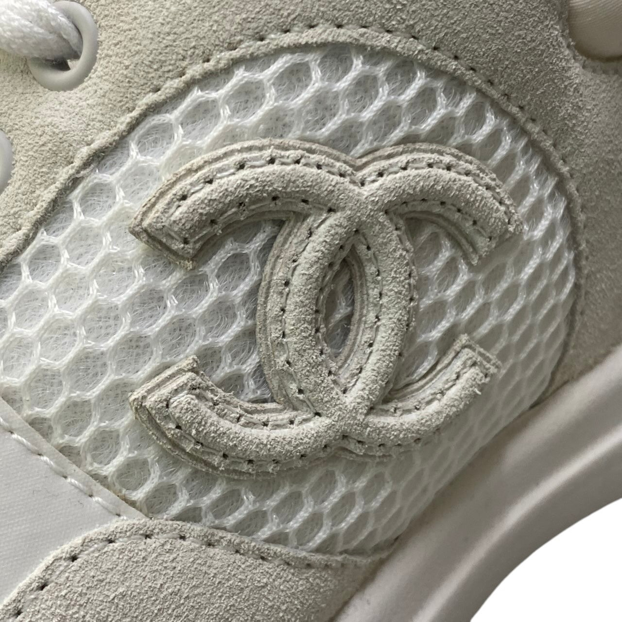 h29《美品》 CHANEL シャネル 22SS CCロゴ テニス スニーカー CC Logo Tennis Sneakers G38800 size 36 ホワイト 箱有t18r