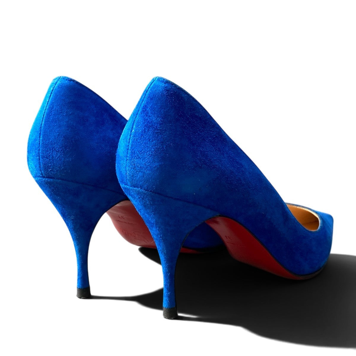 g31 Christian Louboutin ポインテッドトゥ スウェードパンプス シューズ 37サイズ ブルー スウェード レディース 女性用k02i