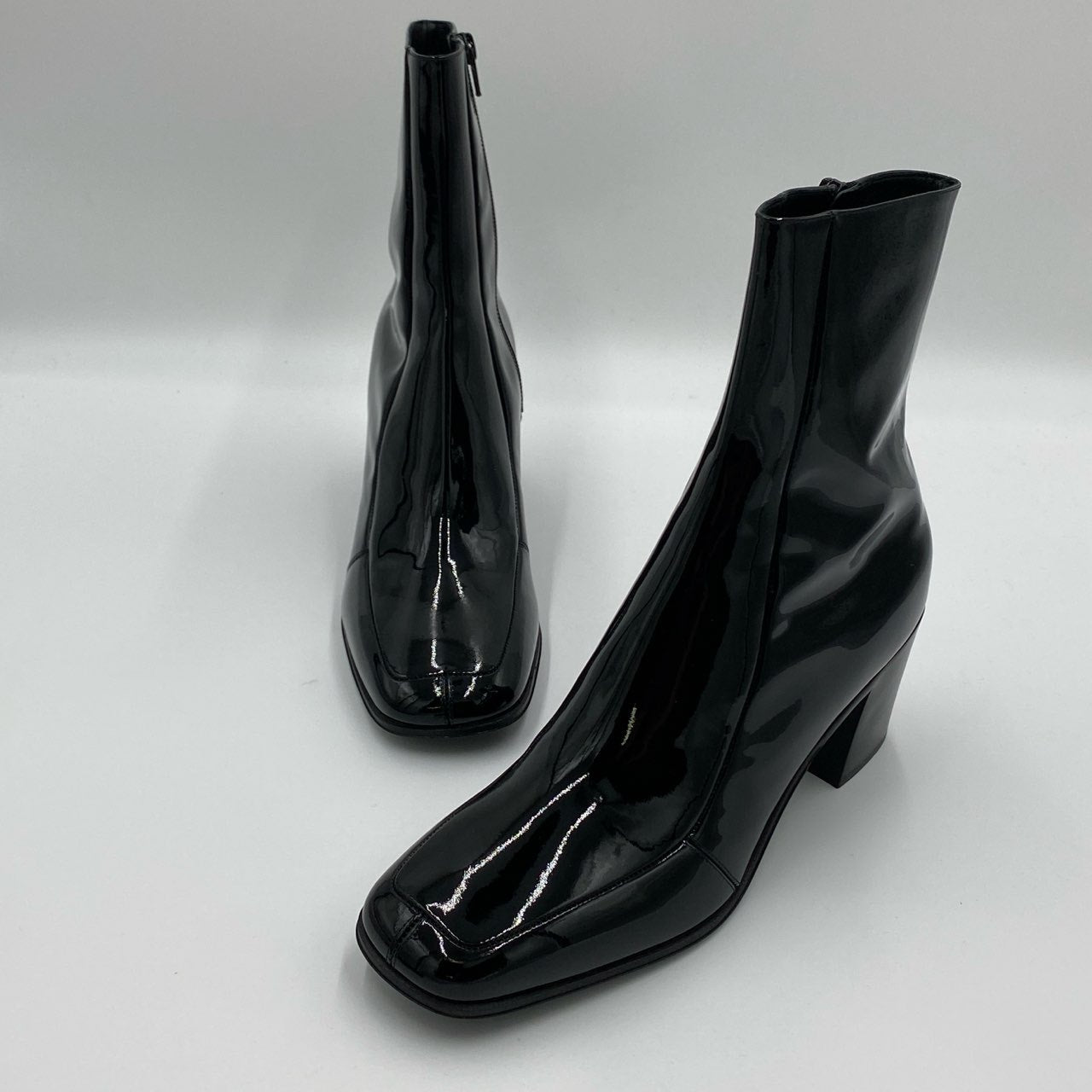 5h29《未使用品》 SAINT LAURENT サンローラン Beau パテントレザー アンクルブーツ 40 ブラック エナメル シューズ 箱 保存袋付属t18r