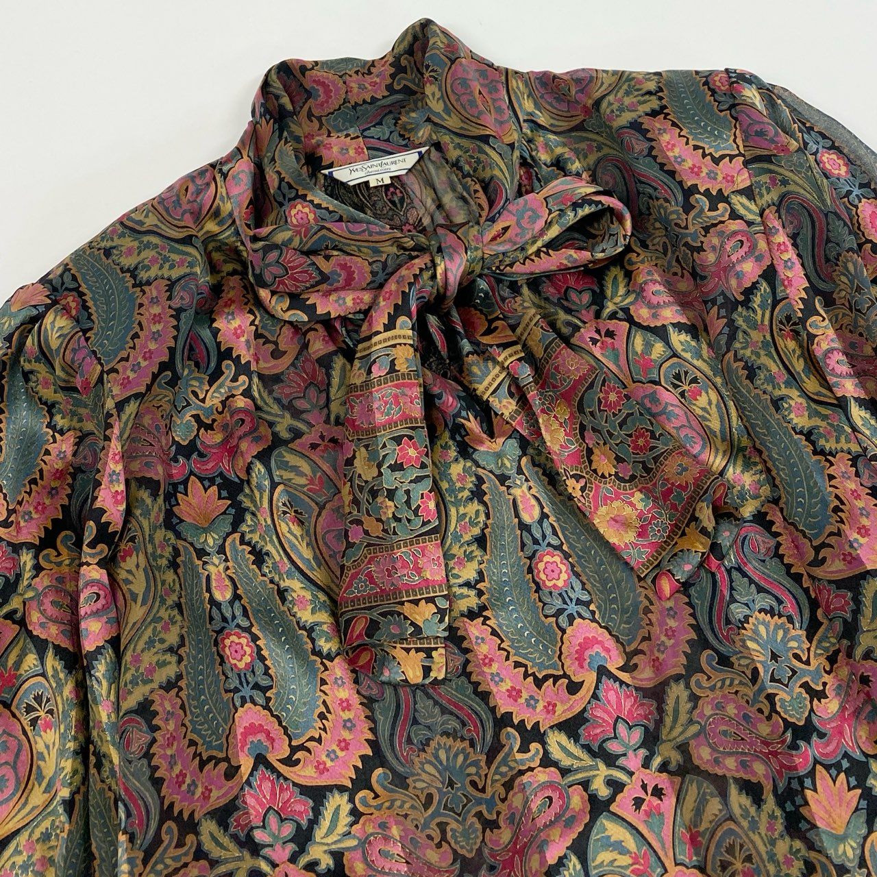 35a30 Vintage Yves Saint Laurent ヴィンテージ イヴサンローラン YSL ペイズリーシルクブラウス ボウタイシャツ Paisley Silk Blouse Bow Tie Shirt M マルチカラー シルク レディースo07t