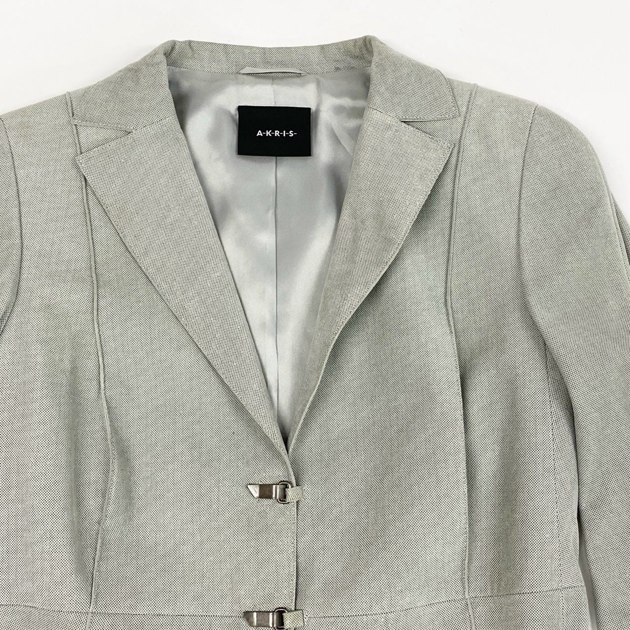 36a7 AKRIS アクリス テーラードジャケット  レザージャケット アウター 38サイズ グレー系 レザー 革 レディースu02t