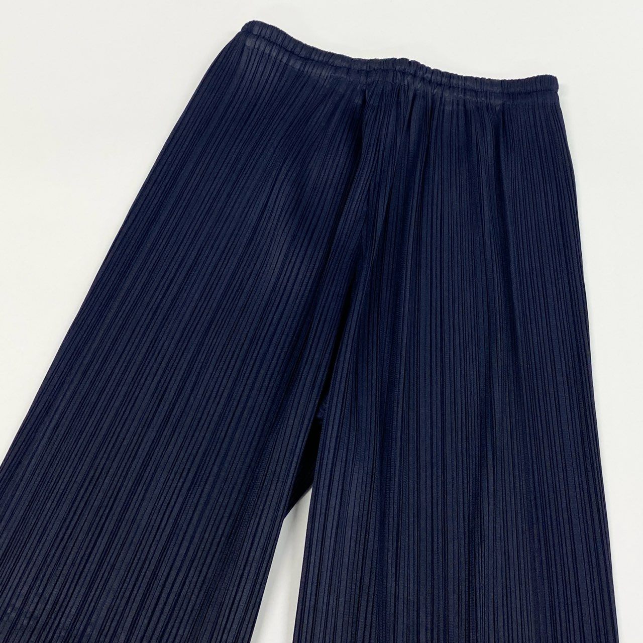 Ab19 PLEATS PLEASE プリーツプリーズ ISSEY MIYAKE プリーツパンツ ボトム サイズ2 ネイビー レディースk02i