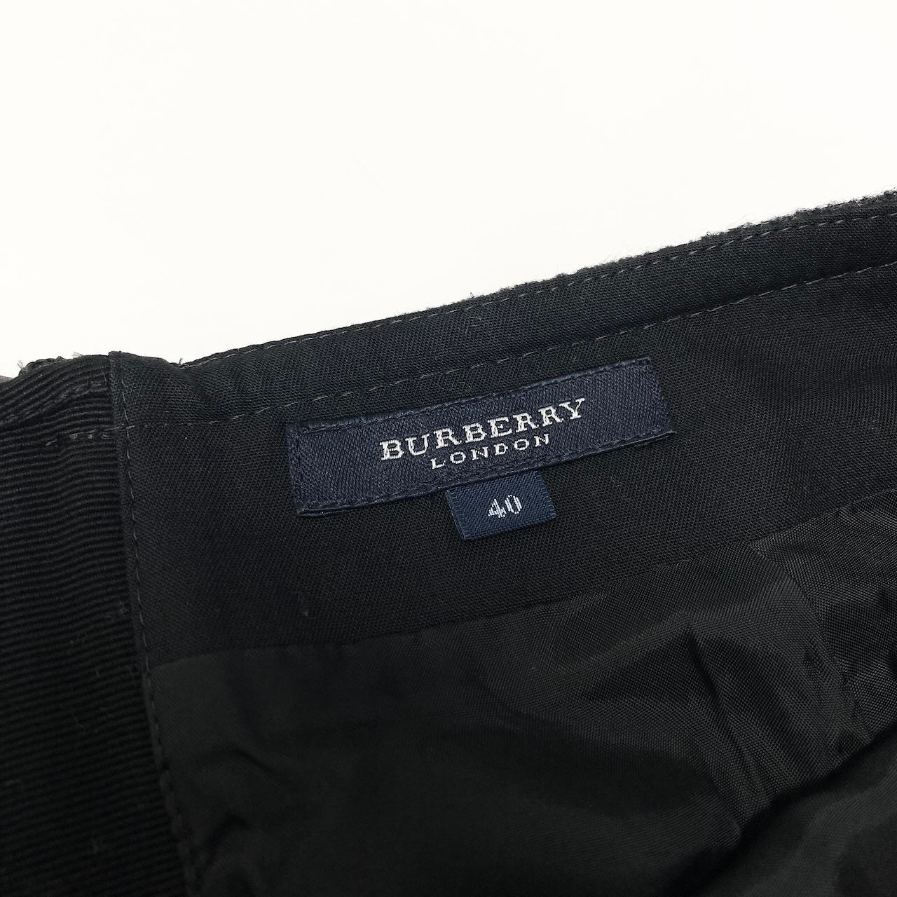 Id27 BURBERRY LONDON バーバリー ウールスカート 台形スカート ミニ チェック柄 サイズ40 グレー系 レディース 女性服u02t