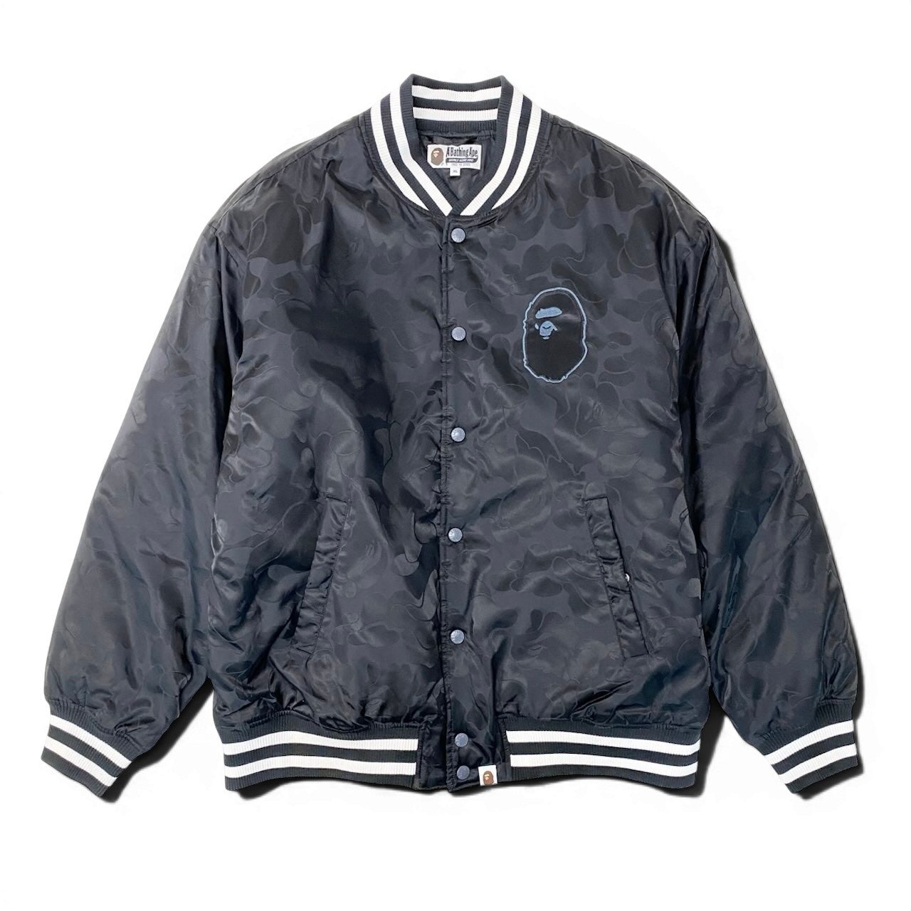 89g20 A Bathing Ape アベイシングエイプ Tonal Solid Camo Padded Varsity Jacket スタジャン カモフラ柄 001HJJ8010541 サイズXL ブラック メンズt18r