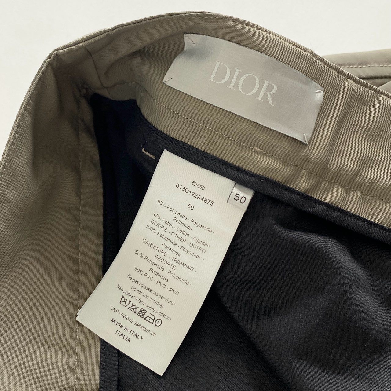 82j4 イタリア製 DIOR HOMME ディオールオム クリスチャンディオール カーゴパンツ ボトムス 013C122A4875 62650 サイズ50 ナイロン コットン カーキ メンズ