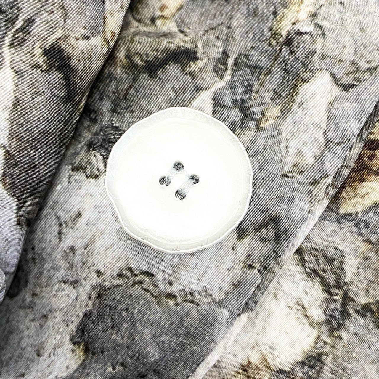 72a28 【美品】colomba leddi コロンバ レッディ 中綿ジャケットコート スタンドカラーナイロンコート 総柄 42サイズ グレー系 ナイロン100％ レディースu02t