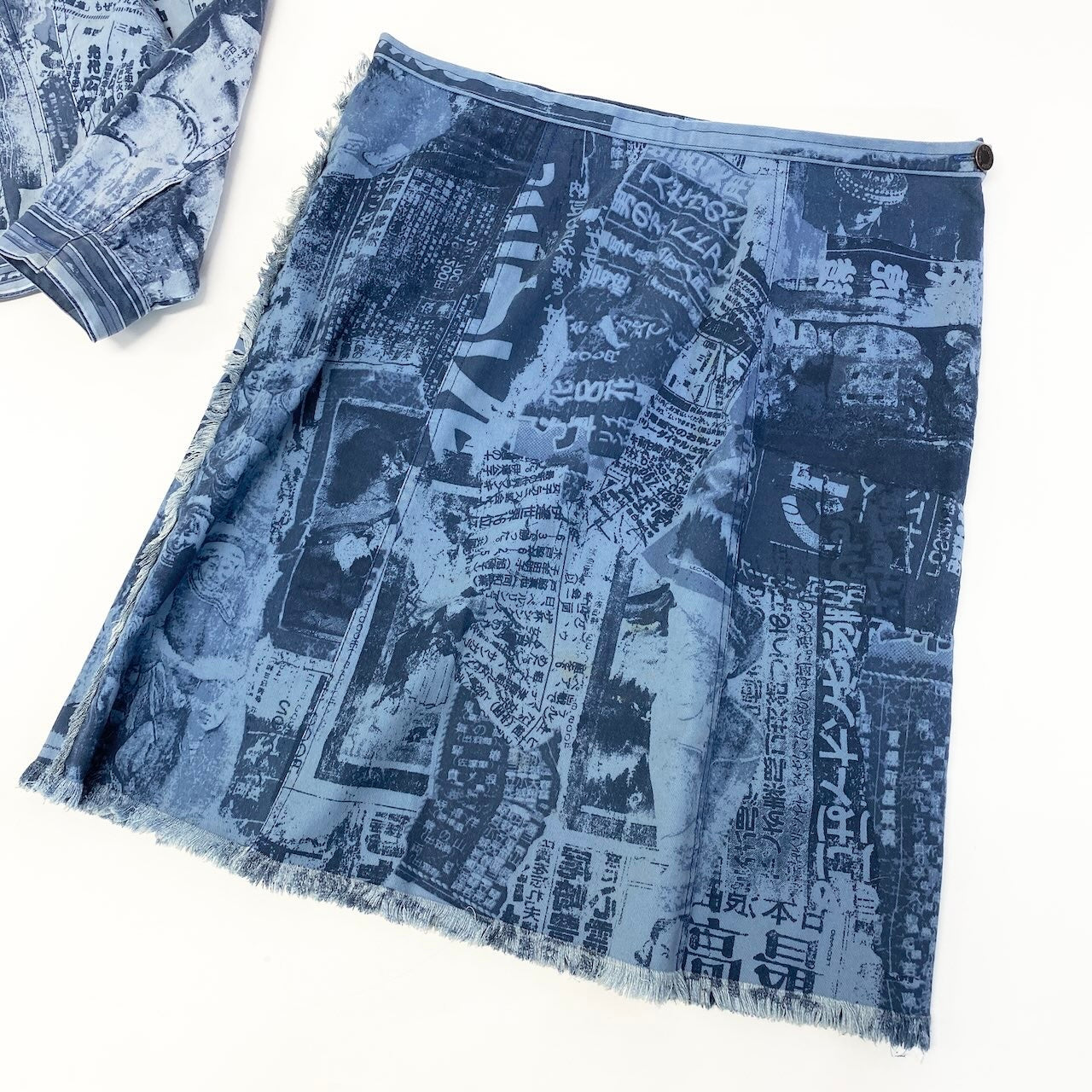 Ad15 LEONARD レオナール ニュースペーパープリント セットアップ Newspaper Print Setup サイズL インディゴ Vintaget18r