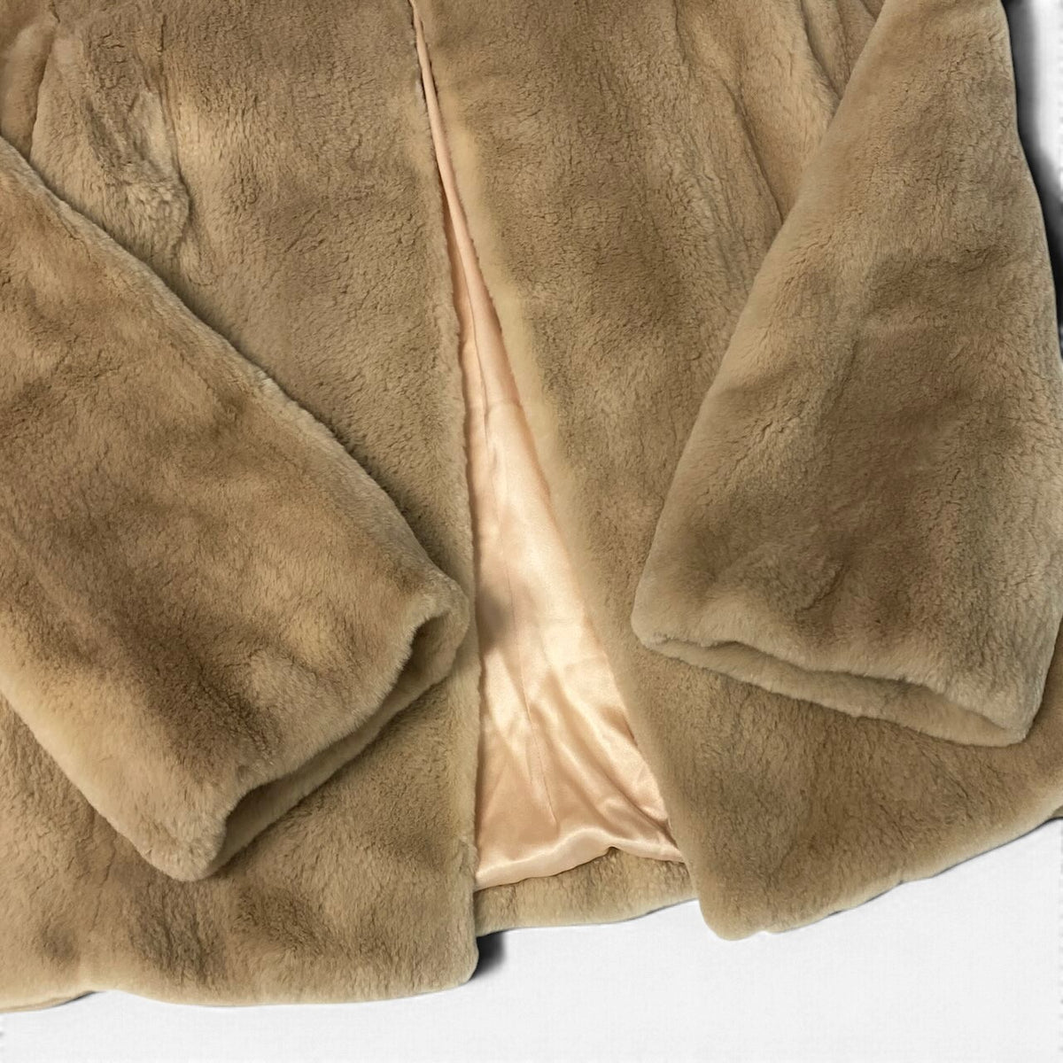 j29 【美品】Blumarine 毛皮コート ラビットファーコート アウター イタリア製 38サイズ ベージュ レディース 女性用u02t