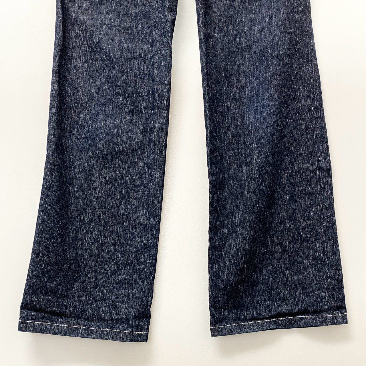 85a28 courreges クレージュ ストレートデニムパンツ ボトムパンツ ブランドロゴ刺繍 40サイズ インディゴ レディース 女性用u02t