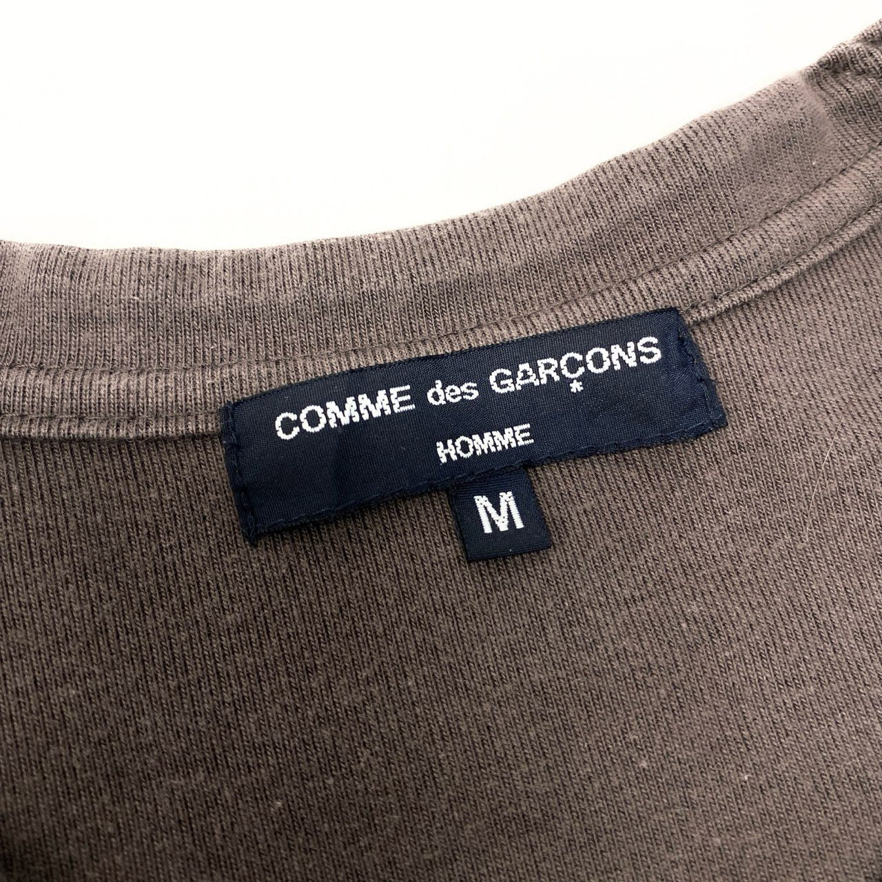 78b5 COMME des GARCONS HOMME コムデギャルソンオム 24SS CdGHLOGO INSIDE TEE インサイドアウト Tシャツ 半袖カットソー HM-T011-051-1-3 Mサイズ ブラウン系 コットン メンズk02i