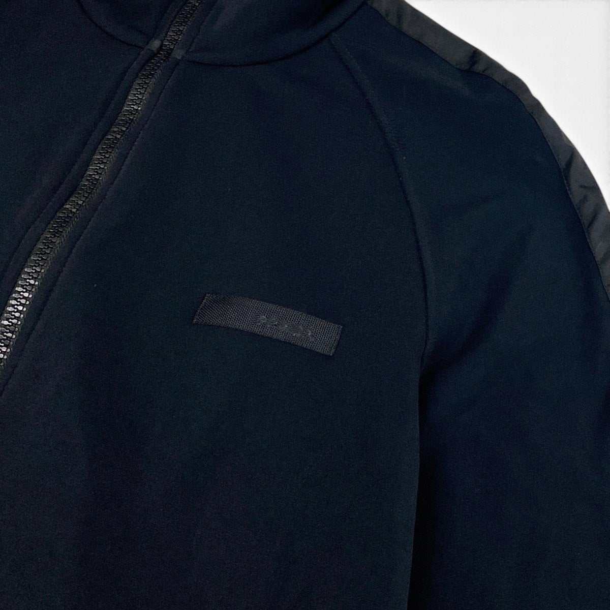 i8 PRADA 2008年 ロゴテープ サイドライン トラックジャケット Sサイズ ブラック メンズ 男性用u02t