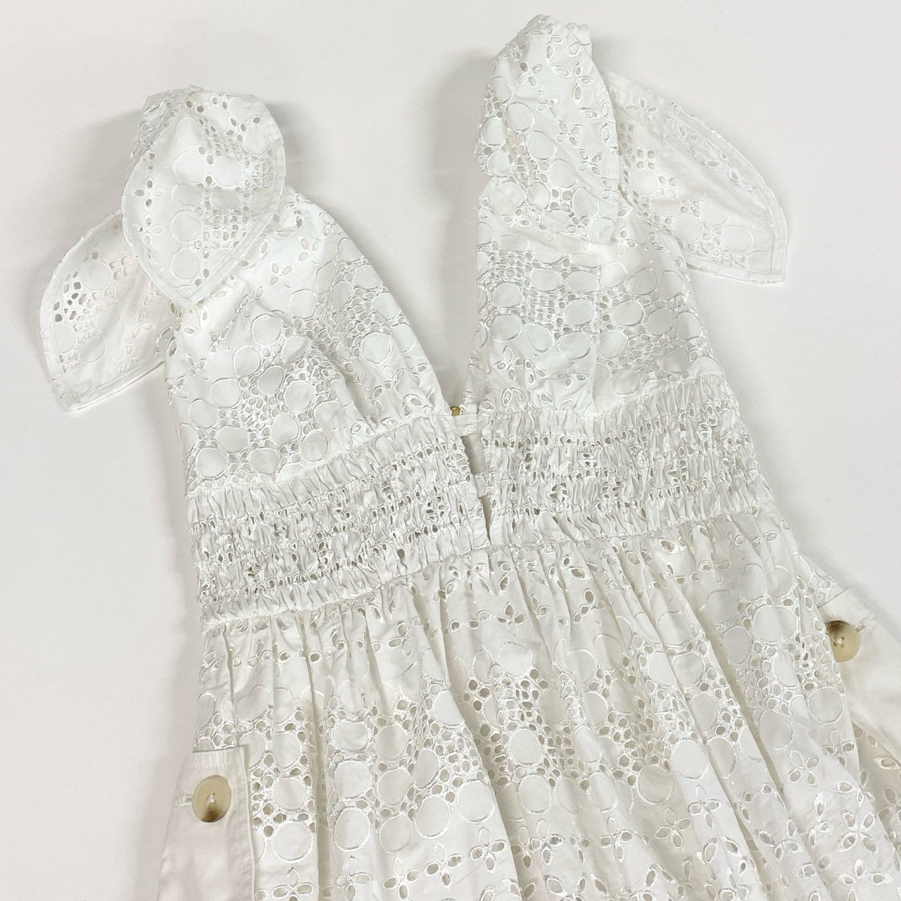 75b27 《美品》 self-portrait セルフポートレイト エンブロイダリー ドレスワンピース ノースリーブワンピース UK6 ホワイト レディースu02t