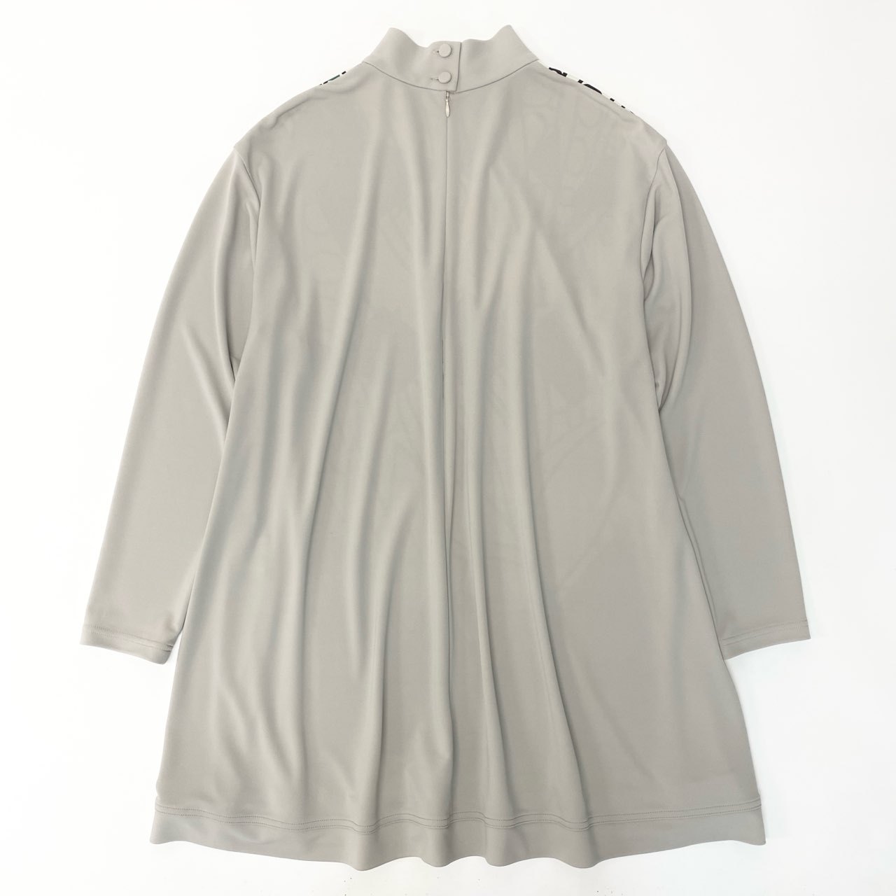 84b27 TOKUKO 1er VOL トクコプルミエヴォル ロングスリーブワンピース 膝丈 アニマルプリント 伸縮ストレッチ バックジップ レディース 女性服 サイズ9 ベージュu02t