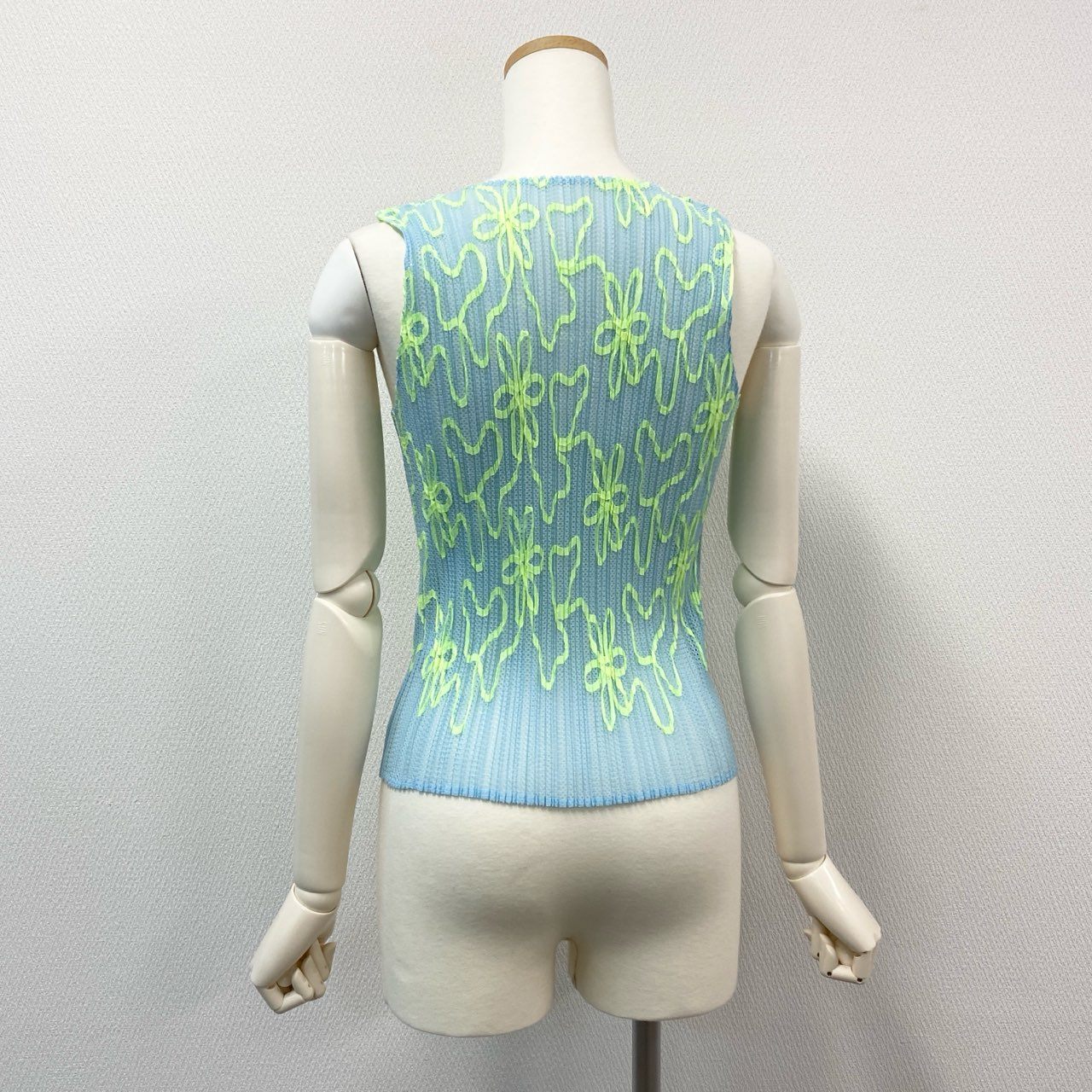 Ai11 《極美品》 PLEATS PLEASE プリーツプリーズ イッセイミヤケ フラワープリント メッシュ ノースリーブトップス カットソー 2000ss PP06-JK301 サイズ3 ライトブルー ポリエステル レディースu02t