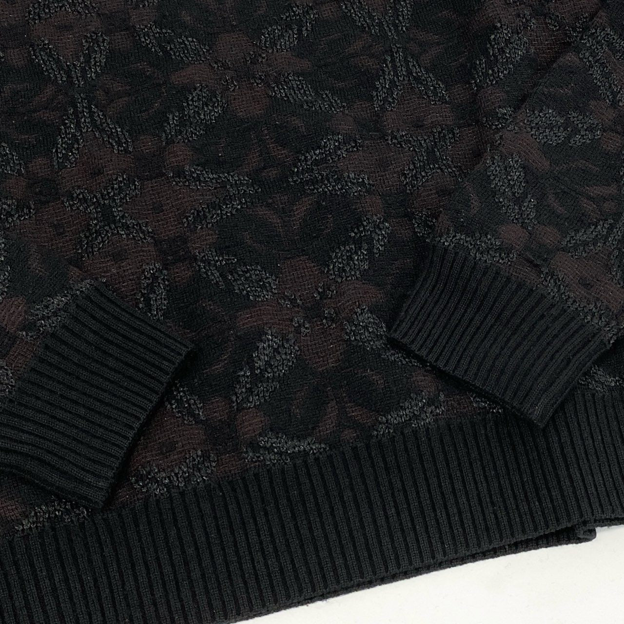 58i11 DRIES VAN NOTEN ドリスヴァンノッテン ニットセーター クルーネックニット 長袖ニット フラワーモチーフ メンズ 男性用 S ブラウン ブラックu02t