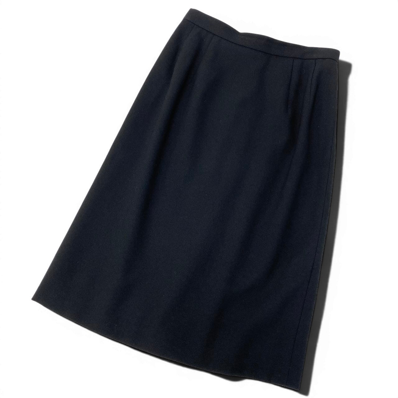 37e28 LEONARD FASHION レオナール セットアップ スカートスーツ ノーカラージャケット 金ボタン 花柄プリント 11AR ブラック レディース 女性服o07t