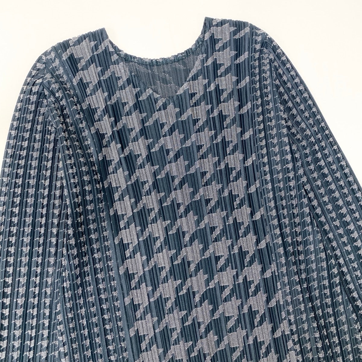 Af24 PLEATSPLEASE ロングスリーブチュニックワンピース Vネック 千鳥格子 トップス PP53-JT626 3サイズ グレー レディース 女性用ta2